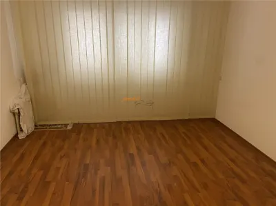 Apartament 2 camere , strada Bucegi - Policlinica nr 2 , 56 mp , balcon si logie - foto 2