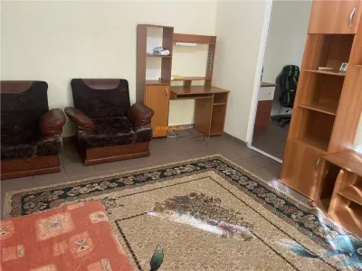 Apartament 2 camere , zona Gara , 50 mp , imbunatatit , mobilat complet - foto 3