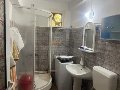 Apartament 2 camere , zona Gara , 50 mp , imbunatatit , mobilat complet - foto 8