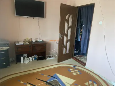 Apartament 3 camere , zona Gara- str Longinescu ,76 mp ,2 balcoane - foto 11