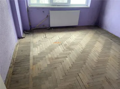 Apartament 2 camere ,50 mp , cartier Gara , et 3/4 , liber - foto 2