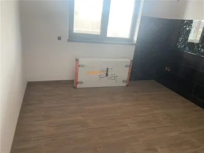 Casa de vanzare in Campineanca, parter si mansarda , suprafata 160 mp , teren 500 mp - foto 4
