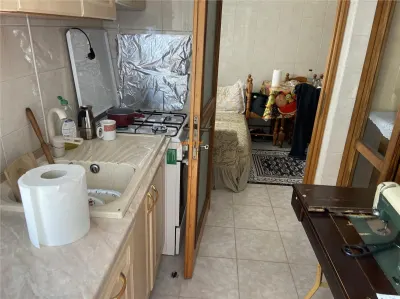 Apartament 2 camere , zona ultracentrala - Piata Moldovei , et 2 , decomandat , 54 mp , renovat ,mobilat completdin 4 - foto 9