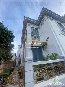 CASA SPECTACULOASA DOROBANTI CAPITALE PRETABILA FIRMA SAU REZIDENTA - foto 4