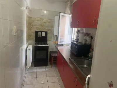 Apartament 2 camere , cartier Sud , et 2/4 , centrala termica proprie , mobilat - foto 15