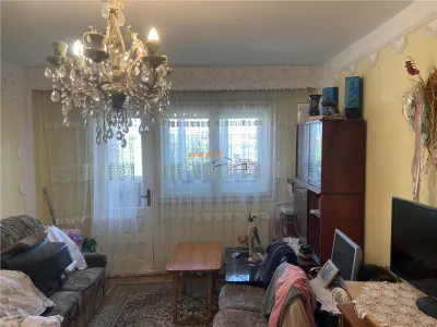 Apartament 2 camere , zona ultracentralaTribunal Focsani- Teatrul Municipal ,57 mp , 2 balcoane - Focsani
