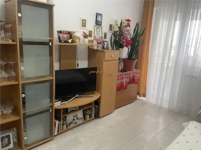 Apartament 3 camere , zona ultracentrala - Primaria Focsani, decomandat , renovat , mobilat si utilat integral - foto 22