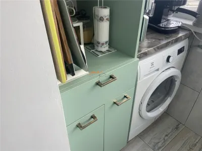Apartament 3 camere , zona ultracentrala - Primaria Focsani, decomandat , renovat , mobilat si utilat integral - foto 5
