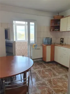 Apartament trei camere Eremia Grigorescu, liber - Pitesti
