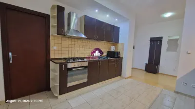 Apartament 2 camere de inchiriat, Polona-in vila -Marian - foto 5