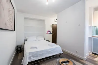Garsoniera moderna de inchiriat – zona Alba Iulia, Sector 3 - Bucuresti