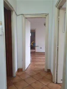 Vanzare apartament 3 camere Calea Bucuresti, etaj intermediar - foto 3