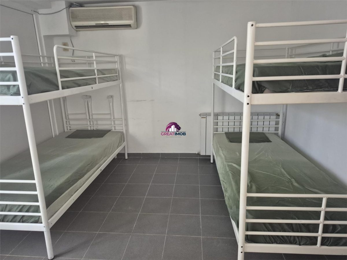 Loc în cameră — 160 EUR/lună | Tot inclus | Metrou 2 minute Mihai Bravu | Zona Vitan - Bucuresti