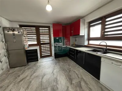 Casa 5 camere 4 bai 426 mp teren zona Arhitectilor - foto 6