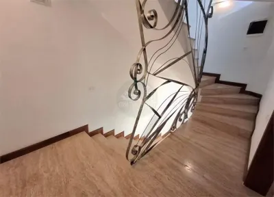 Casa de lux cu 4 camere garaj in zona Tilisca - foto 11