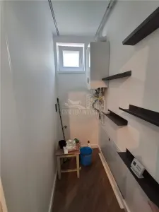 Apartament de LUX  2 camere decomandat pivnita zona Strand - foto 6