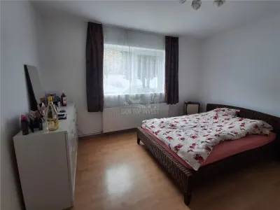 Casa formata din 2 apartamente pivnita zona Turnisor - Sibiu