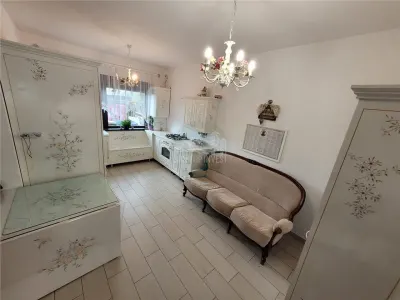 Casa moderna tip triplex 4 camere zona Selimbar - foto 6