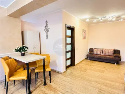 Hotel 4 studiouri 4 camere duble parcare zona Centrala - foto 15