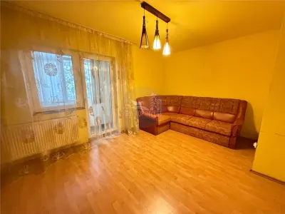 Apartament 3 camere decomandat 2 bai parcare Pictor Brana - Selimbar