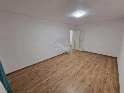 Apartament decomandat cu 3 camere 2 bai in Terezian - foto 4
