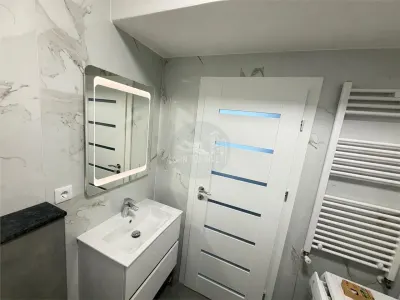 Apartament de lux 3 camere balcon parcare zona Calea Surii Mici - foto 19