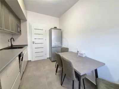 Apartament de lux 3 camere balcon parcare zona Calea Surii Mici - foto 3