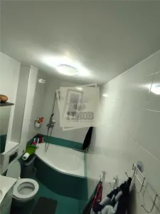 Apartament cu 3 camere 2 balcoane si parcare pe Calea Surii Mici - foto 13