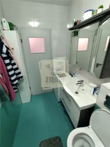 Apartament cu 3 camere 2 balcoane si parcare pe Calea Surii Mici - foto 14