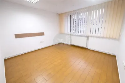 Apartament 3 camere decomandat zona Dioda - foto 14