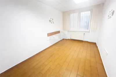 Apartament 3 camere decomandat zona Dioda - foto 3