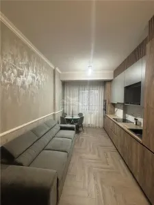 Apartament Nou cu 3 camere zona Ciresica - foto 2