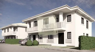 Casa la cheie 4 camere si 3 bai in Sura Mica - Sura Mica