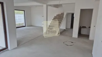 Casa single Selimbar 252 mp utili si teren 315 mp - foto 9