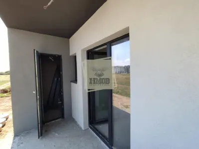 Apartament cu 3 camere balcon boxa si loc de parcare pe Doamna Stanca - foto 6