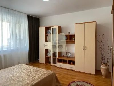 Apartament 2 camere cu balcon si parcare zona Calea Dumbravii - Sibiu