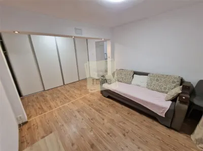 Apartament 3 camere cu pivnita zona Terezian - Sibiu