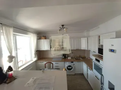 Apartament modern 63 mp utili cu balcon in zona Calea Dumbravii - foto 7