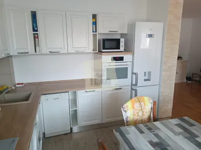 Apartament modern 63 mp utili cu balcon in zona Calea Dumbravii - foto 9
