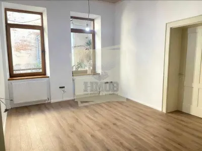Apartament 3 camere 80 mp pe Bd Nicolae Balcescu - foto 3