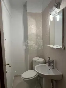 Apartament 3 camere 2 bai zona Centrala - foto 8