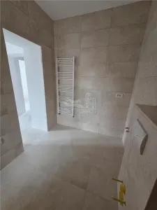 Apartament cu o camera decomandat pivnita zona Centrala - foto 5