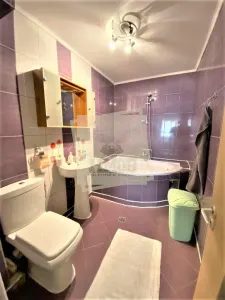 Apartament etaj 1 cu 2 camere si balcon in Cartierul Strand II - foto 6