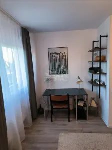 Casa individuala 5 camere 2 bai 475mp teren zona Sura Mare - foto 3