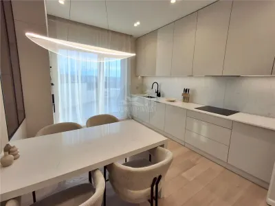Penthouse EXCLUSIVIST  de LUX 114 mp terasa EVOLUTION - foto 5