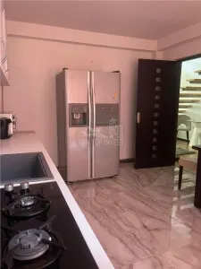 Casa cu 4 camere 3 bai si tersa in Sura Mare - foto 5