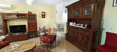 Casa cu 4 camere 2 bai si 830 mp teren in zona Bavaria - foto 16