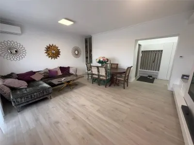 Apartament de LUX cu 4 camere 2 bai si 2 parcari in Cartier Deventer - foto 4