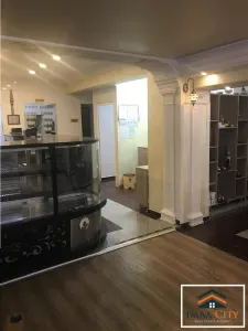 Spatiu comercial,250 mp, utilat si mobilat - foto 9