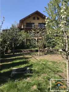 Vila 170 mp, Barnova - foto 11